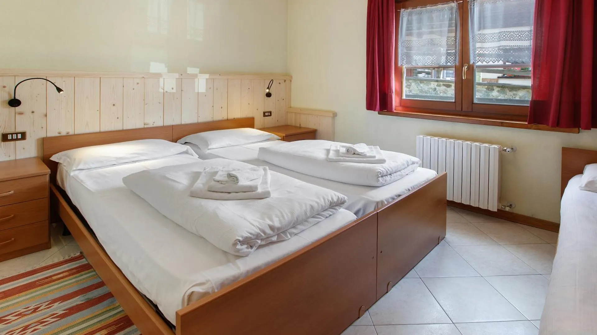 Loredana - Al Bait Da Santin Livigno 0*,